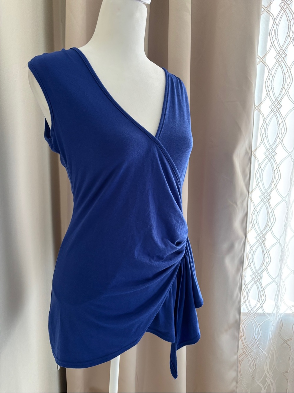BOSTON PROPER Bright Royal Blue Wrap-Style Sleeveless Top, size XS - Picture 4 of 12
